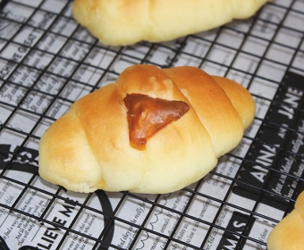 Salt Bread Smoked Beef Cheese